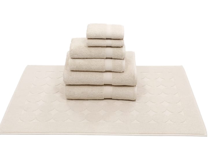 Macy towel set hot sale